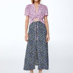Zara floral skirt w/ button detail and slit